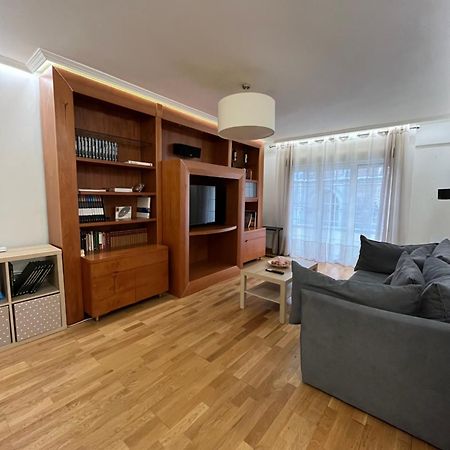 636A Gran Apartamento En Pleno Centro Oviedo Esterno foto