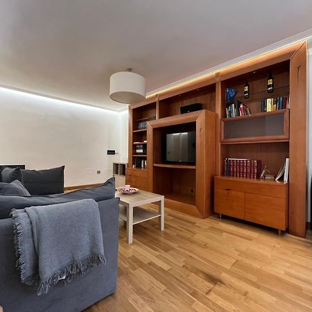 636A Gran Apartamento En Pleno Centro Oviedo Esterno foto