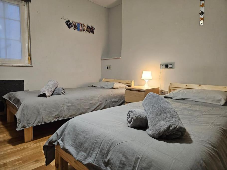 636A Gran Apartamento En Pleno Centro Oviedo Esterno foto